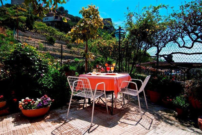 B&B U Palmentu Taormina Exteriér fotografie