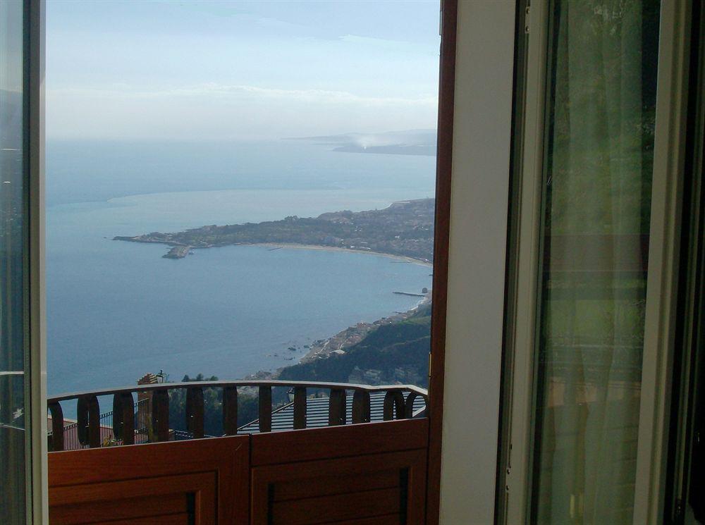 B&B U Palmentu Taormina Exteriér fotografie