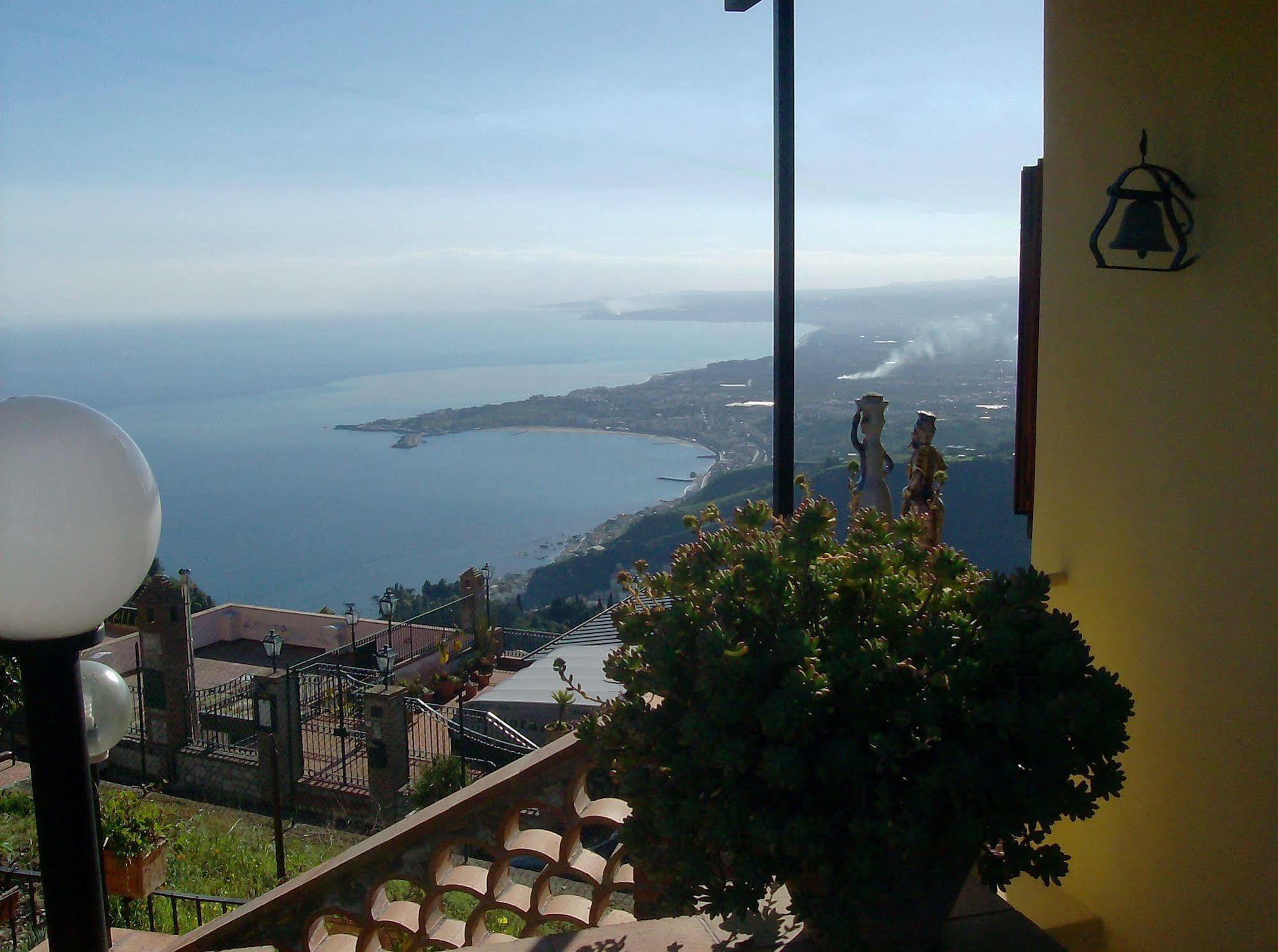 B&B U Palmentu Taormina Exteriér fotografie