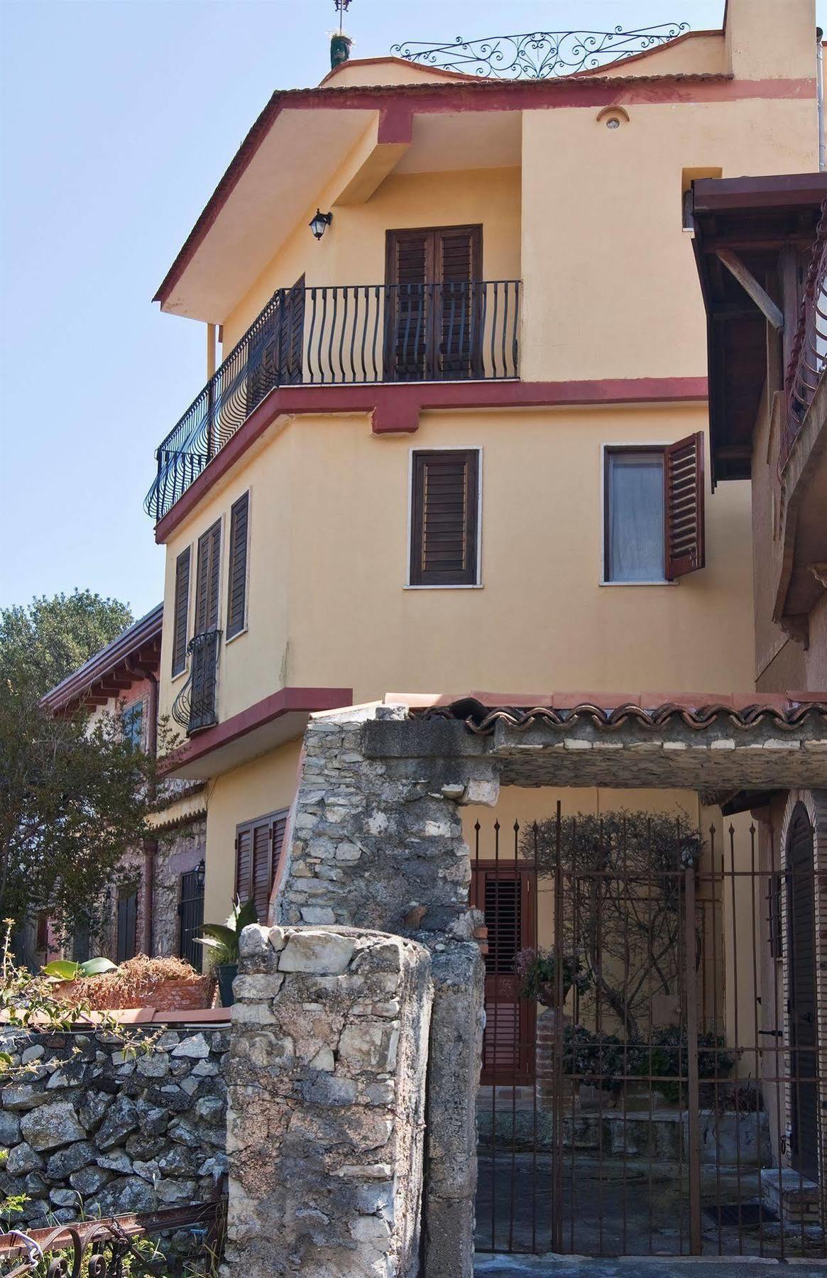 B&B U Palmentu Taormina Exteriér fotografie